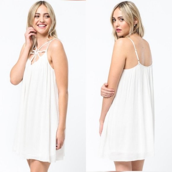 Strappy dress - Picture 3 of 5